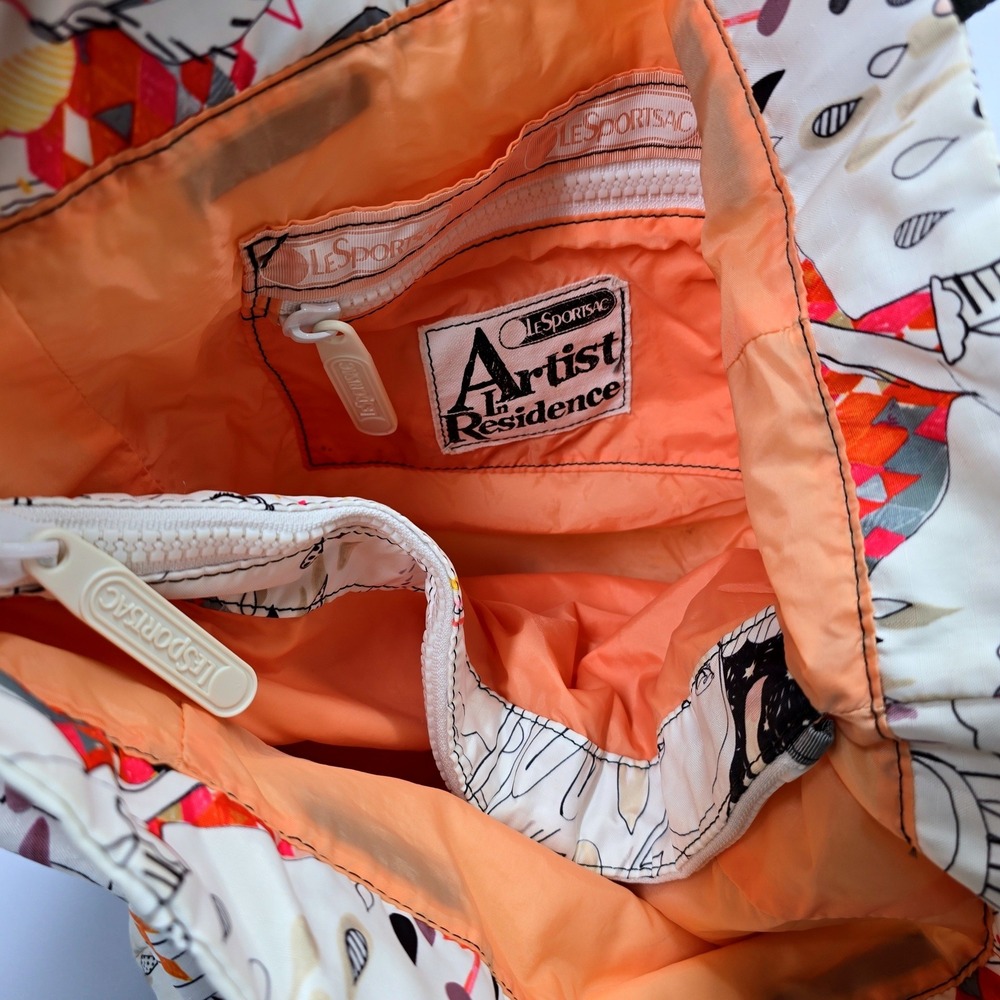 Rare LeSportsac Artist In Residence Fifi Lapin Bunny Print Nylon Tote Bag White - Picture 2 of 5